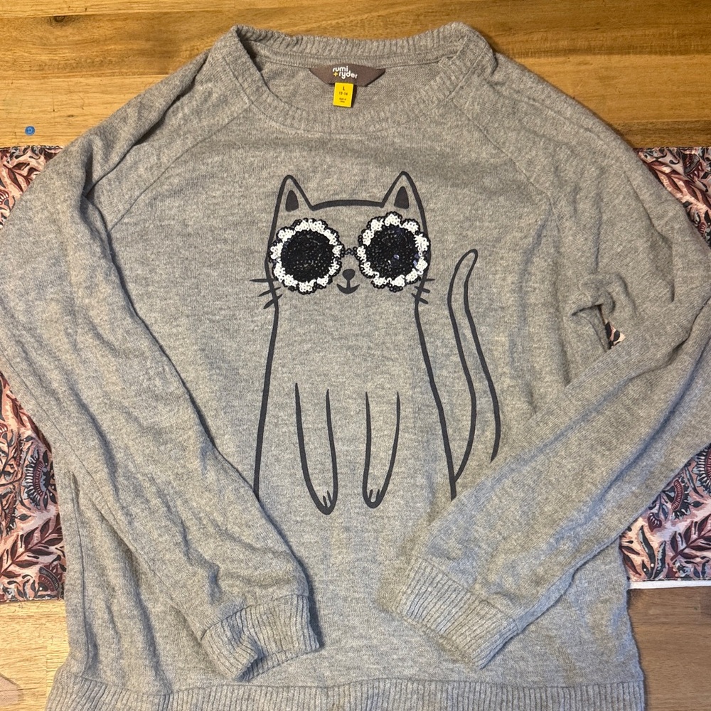 Umi Gray Cat Design Sweater